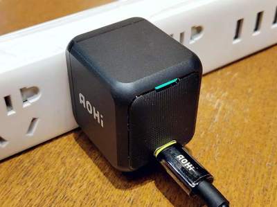 乒乓球大小的能量核心 Aohi Magcube 65W氮化鎵充電器深度評測